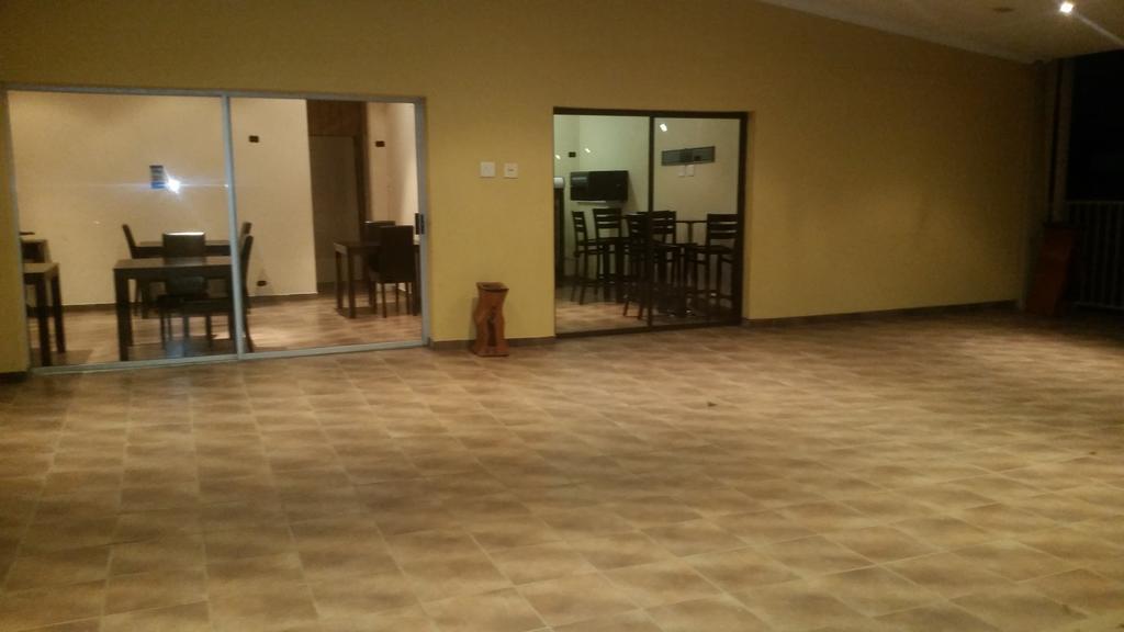 African Phoenix Guest Lodge Johannesburg Zewnętrze zdjęcie