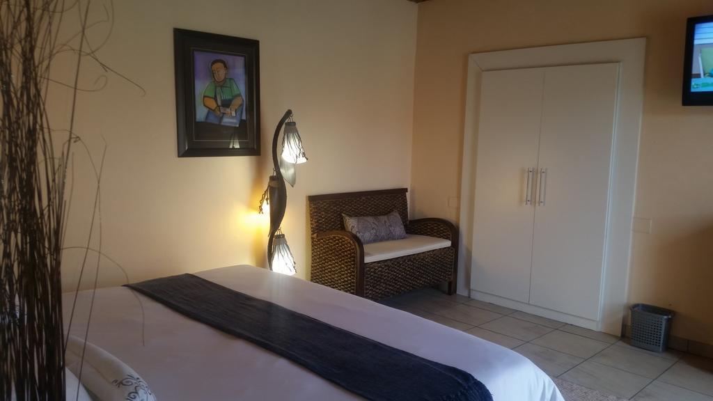 African Phoenix Guest Lodge Johannesburg Zewnętrze zdjęcie