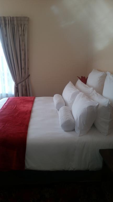 African Phoenix Guest Lodge Johannesburg Zewnętrze zdjęcie