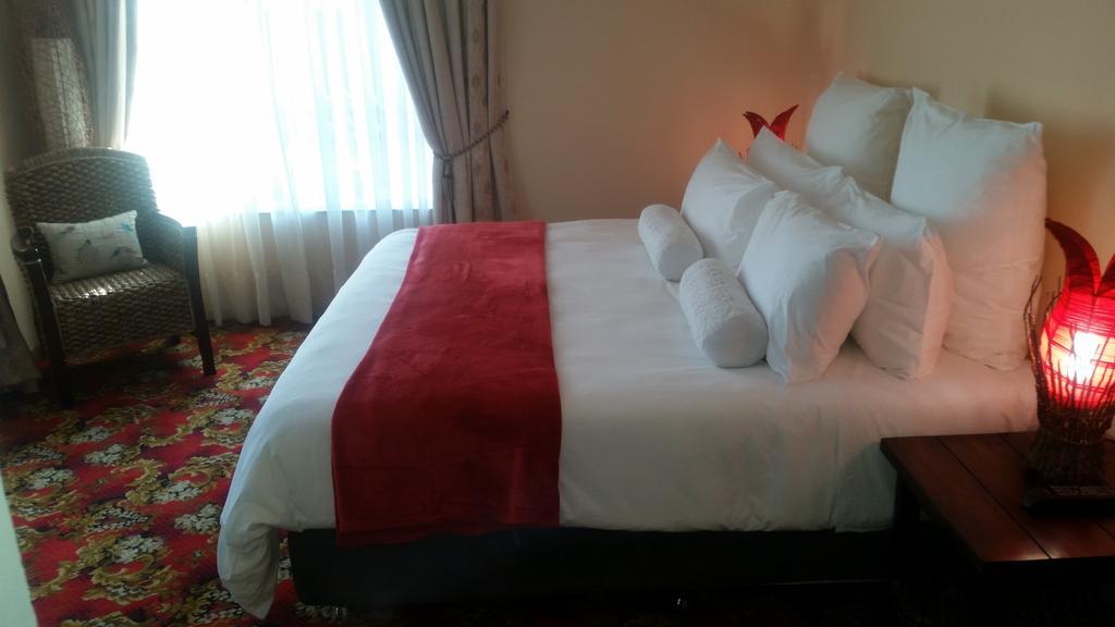 African Phoenix Guest Lodge Johannesburg Zewnętrze zdjęcie